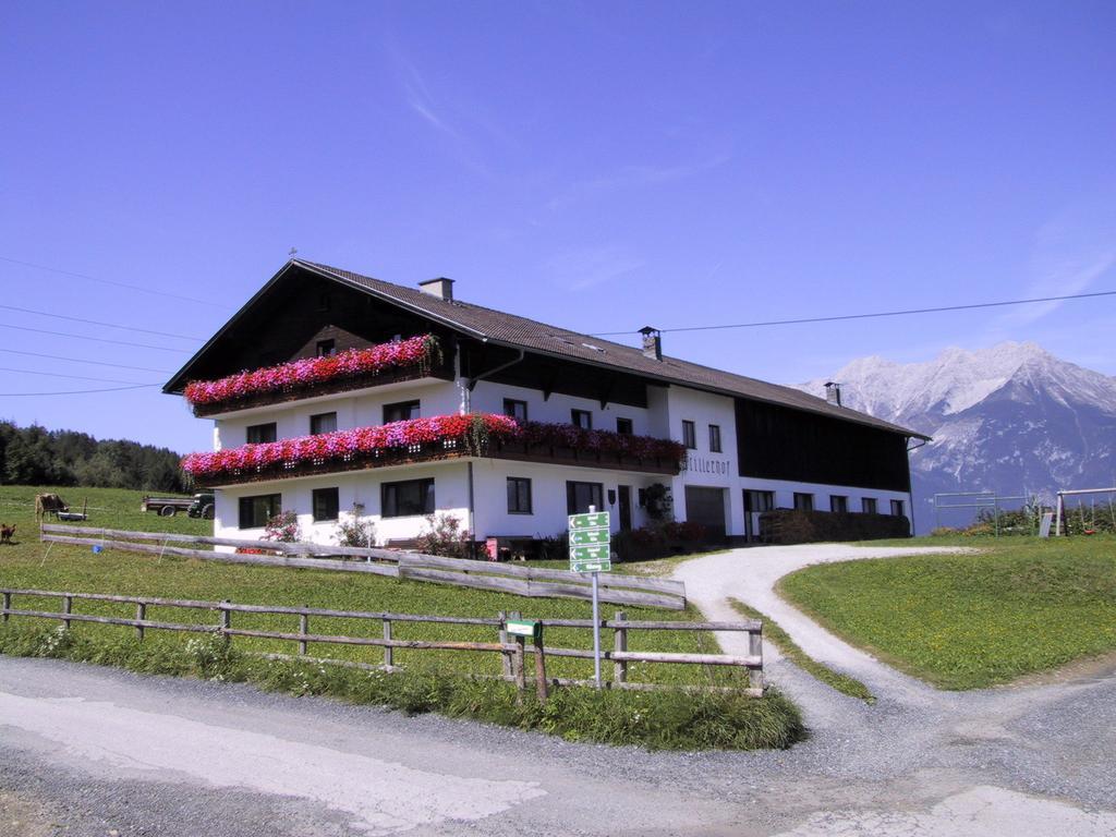 Ferienwohnung Stillerhof Innsbruck Zimmer foto
